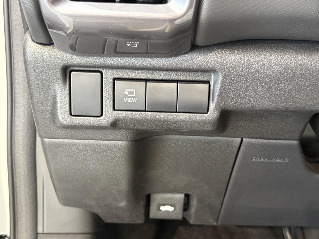 Toyota Urban Cruiser executive 61 kwh | panodak | jbl |
