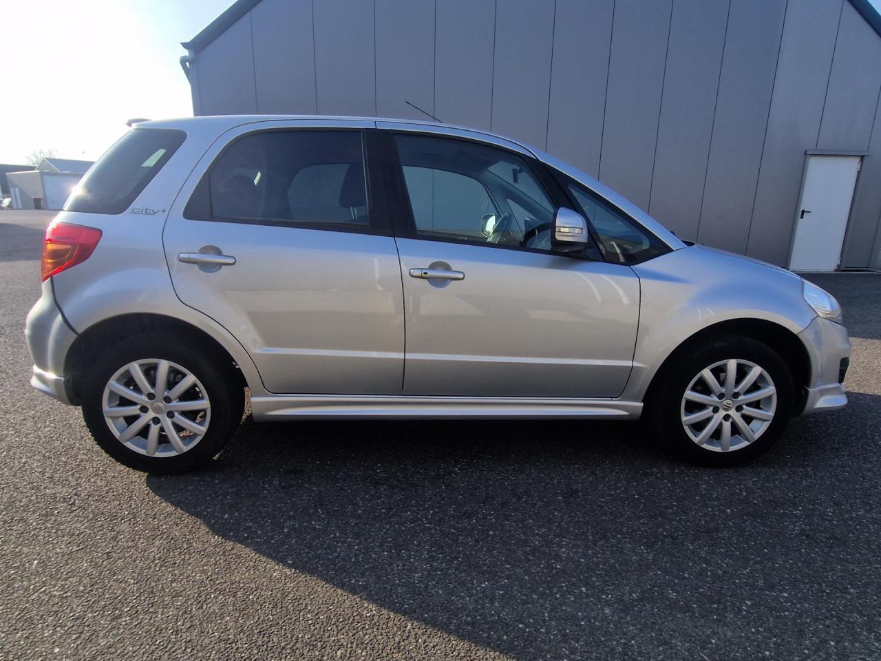 Suzuki SX4 1.6 Executive