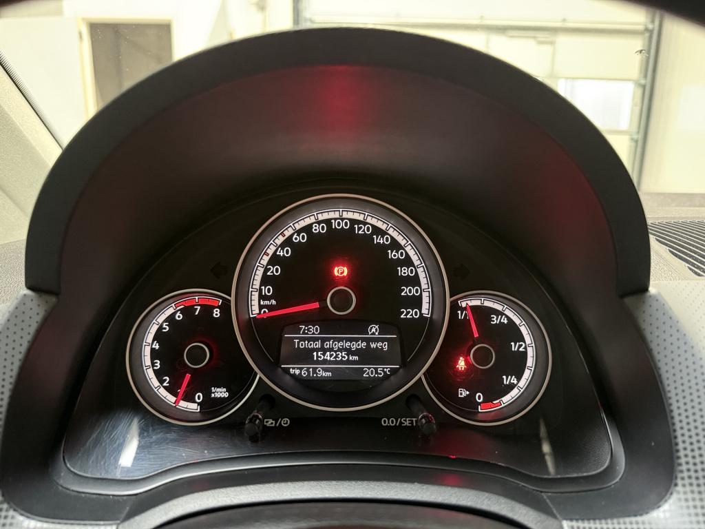 Volkswagen UP! 1.0 bmt join! luxe