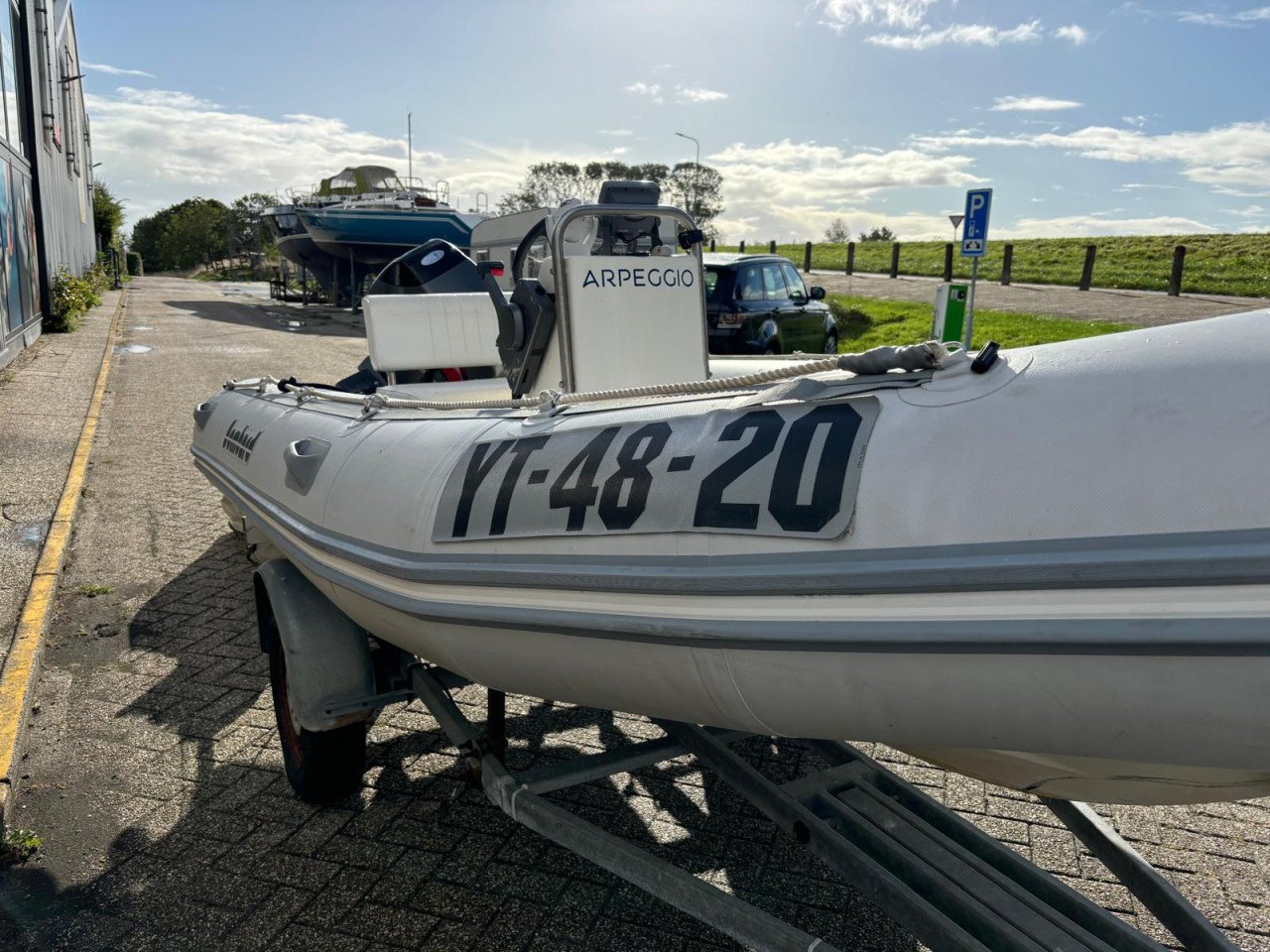 Rib motorboot