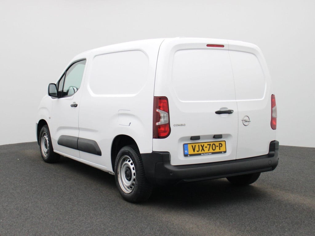 Opel Combo 1.5d l1h1 edition | navigatie | apple carplay/android auto | par