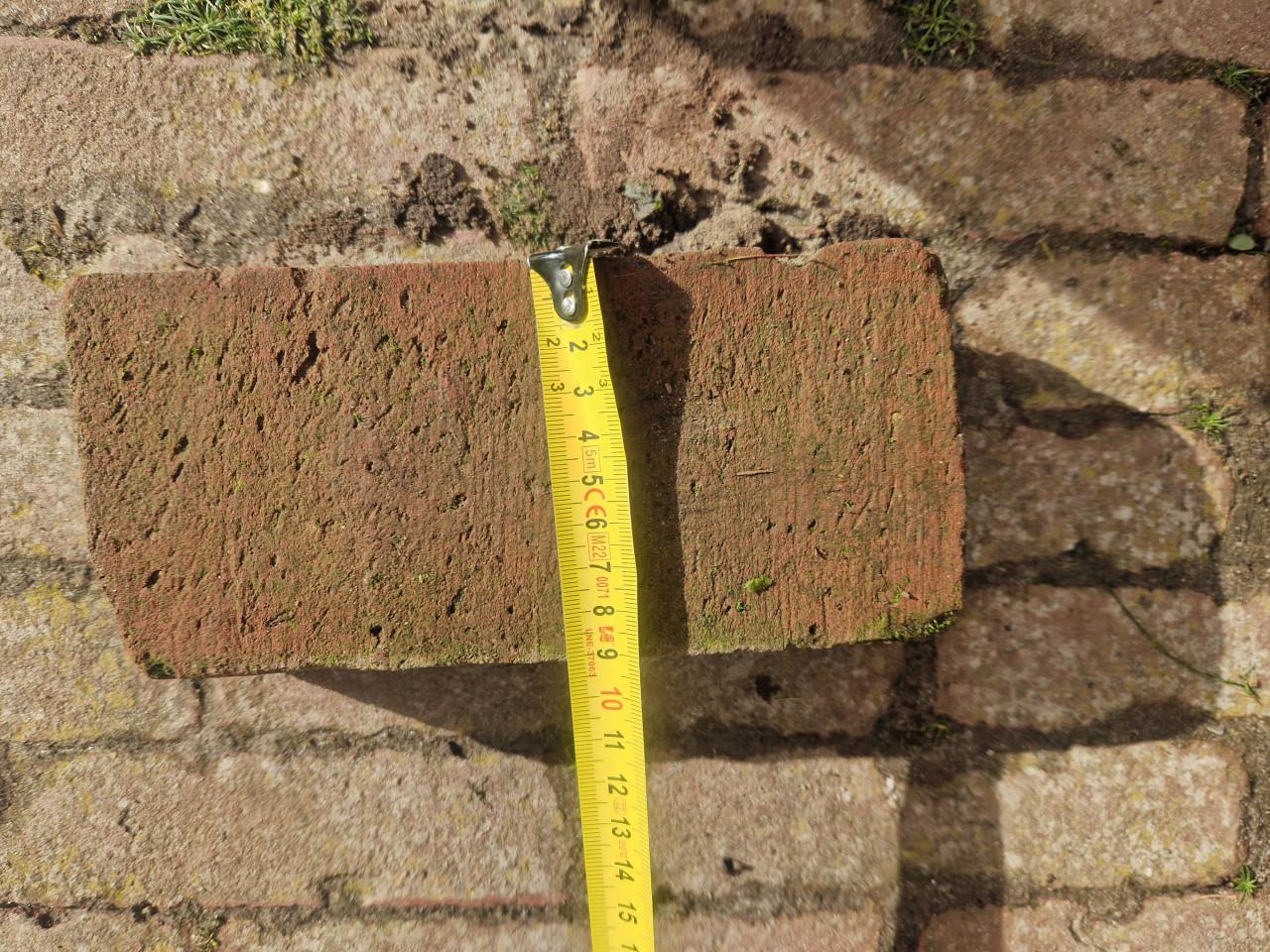 Rode gebakken klinkers