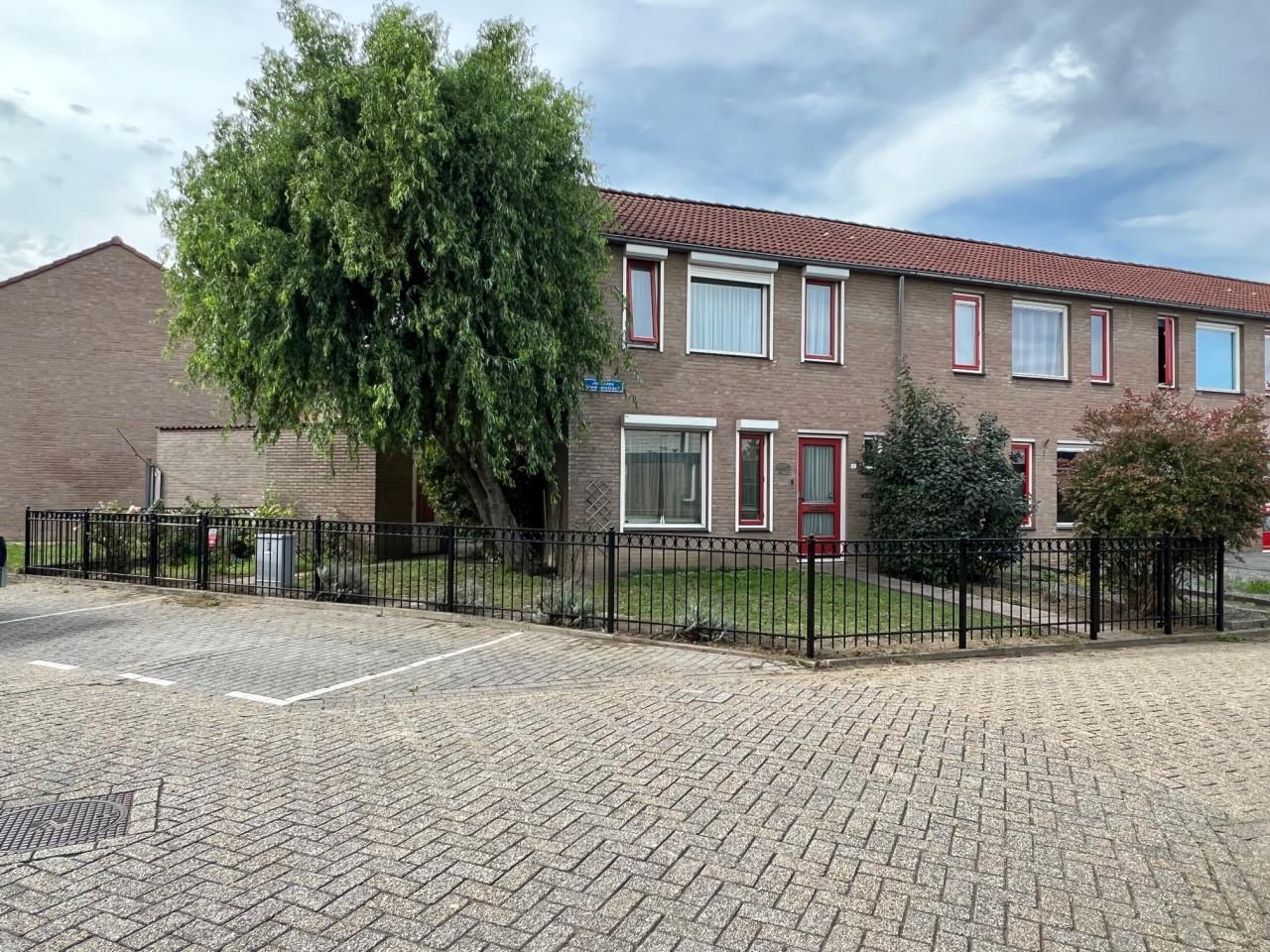 Sierhekwerk in vele soorten en maten, elke kleur is mogelijk.