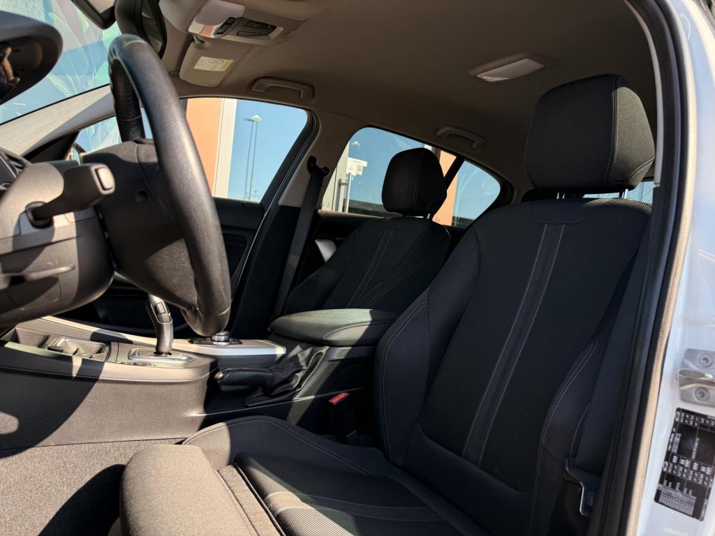BMW 1 Serie 118i ede corporate lease essential | cruise | navi | led | 18 i