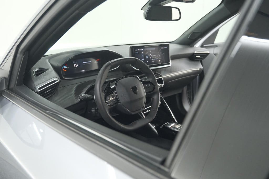 Peugeot 2008 hybrid 136 e-dcs6 allure | 360 camera | adaptieve cruise contr