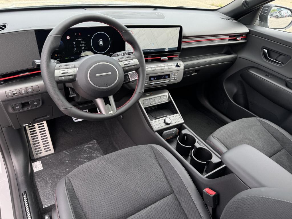 Hyundai Kona 1.6 gdi hev n line sky