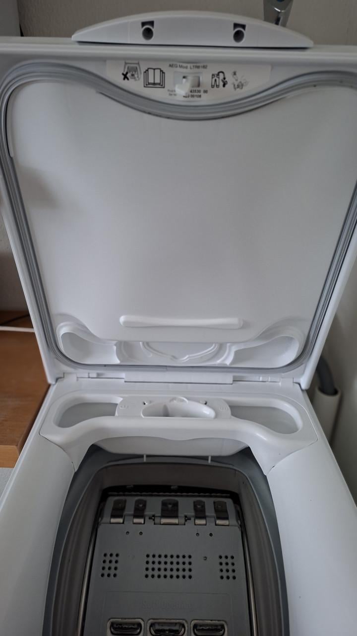 Wasmachine  AEG bovenlader