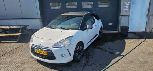 TE KOOP CITROEN DS3 1.2 VTI SO CHIC EURO 5