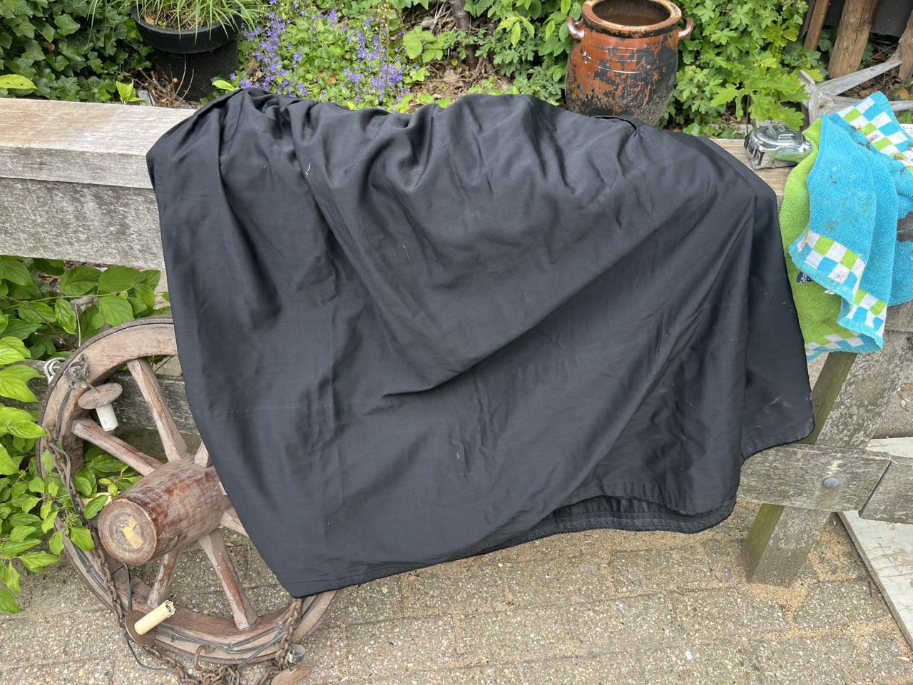 Klederdracht vrouwen schort zwart