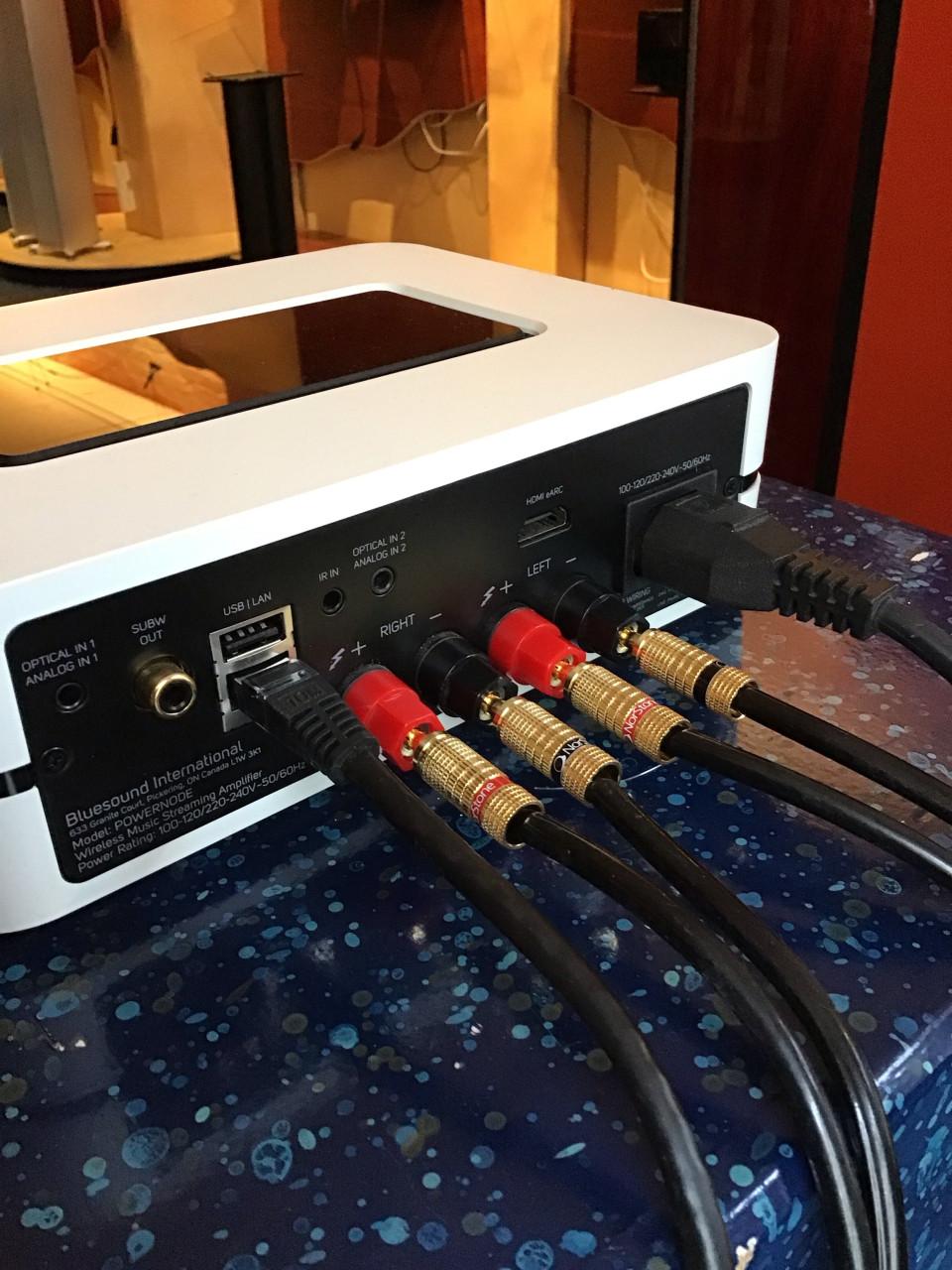 Bluesound Powernode N330 versterker/streamer