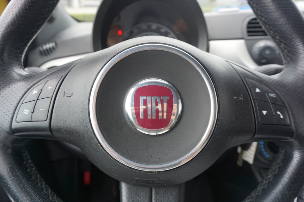 Fiat 500 0.9 twinair plus airco / elektr. ramen / lm velgen / nap