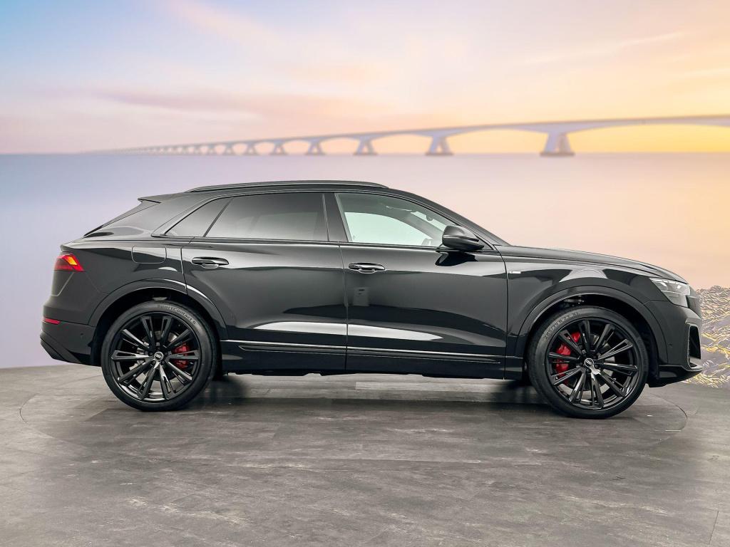 Audi Q8 pro line s (c2 pi) 55 tfsi e 290 kw / 394 pk suv