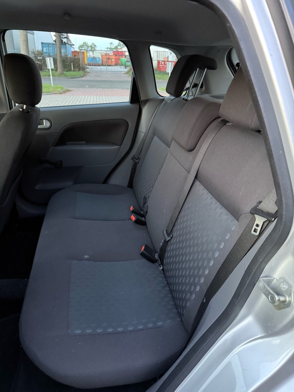 Ford Fiesta 1.4-16V First Edition 94.227KM