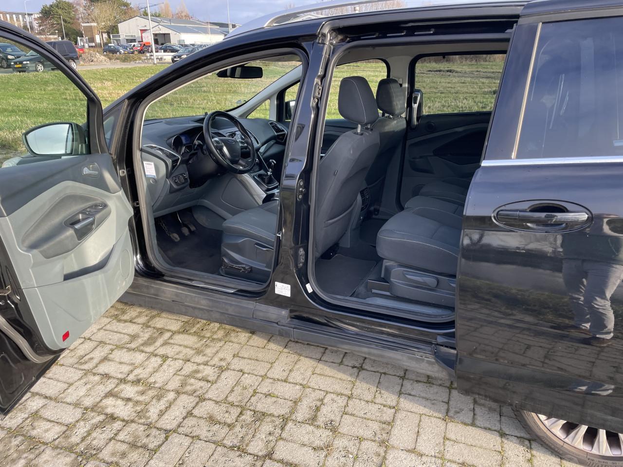 Ford grand c-max 1.6 ecoboost titanium