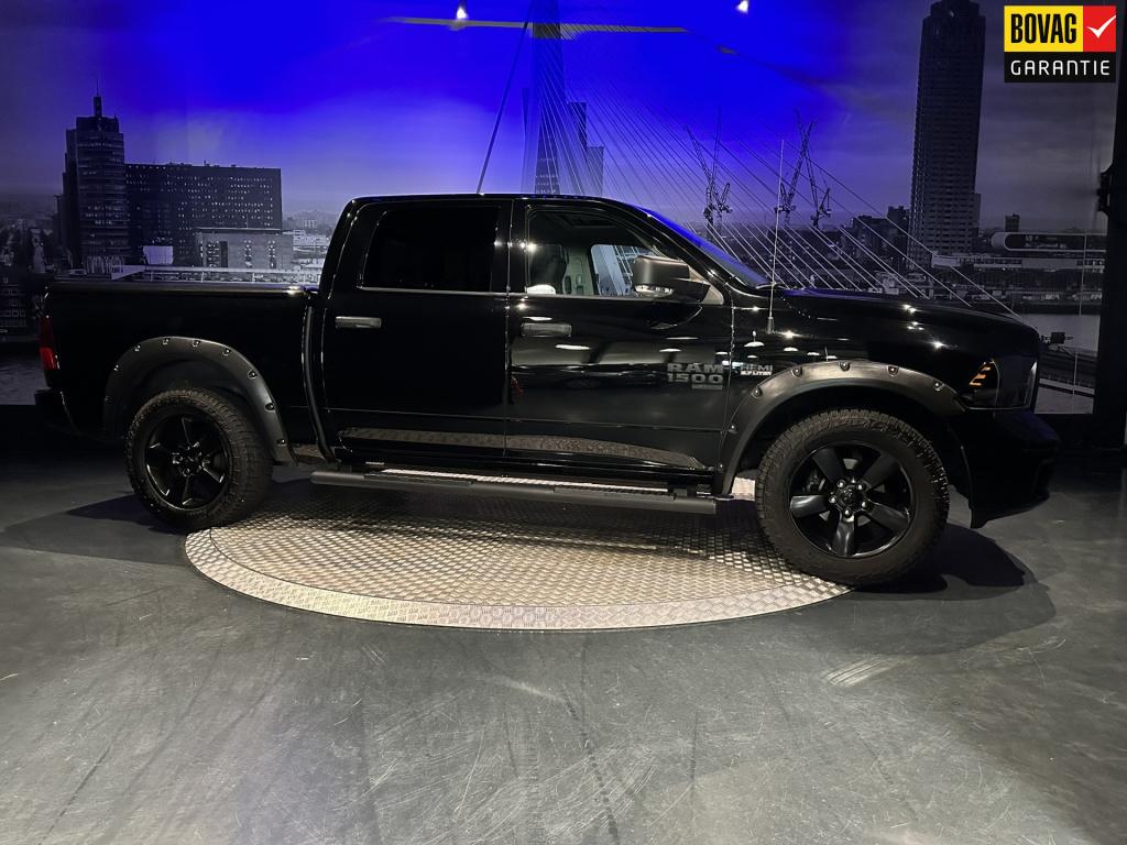 Dodge Ram 1500 5.7 v8 crew cab 5'7 *nl-auto*btw*leer*camera*prins lpg*