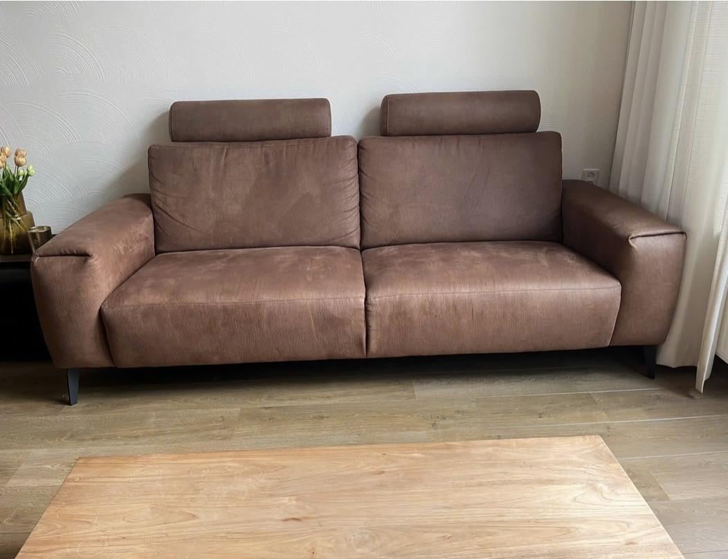 Montèl zithoek: 3 zitsbank + fauteuil - bruin microleder