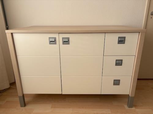 Vroomshoop Linea, commode, wandplank en kast