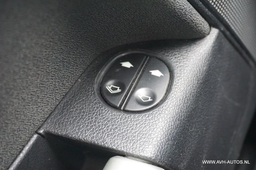Ford Fusion 1.6-16v futura automaat