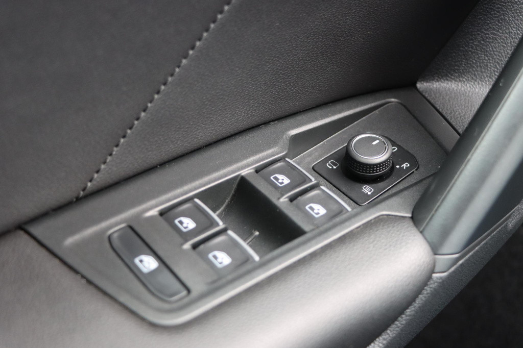 Seat Tarraco 1.4 tsi e-hybrid phev fr business intense 245pk