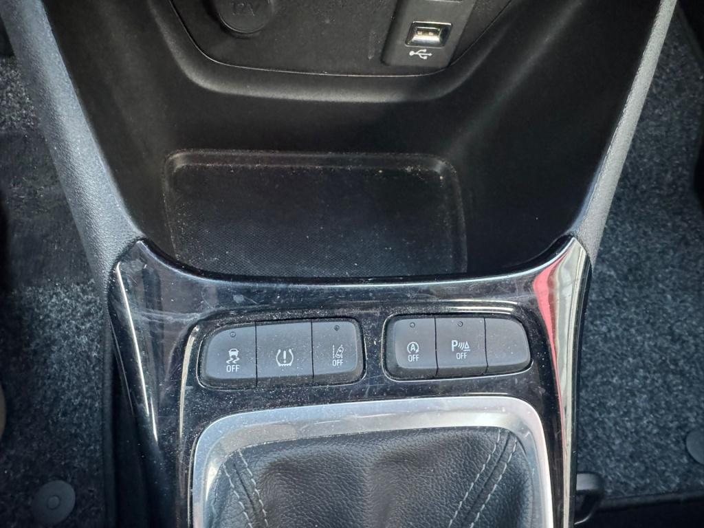 Opel Crossland X 1.2 turbo online edition