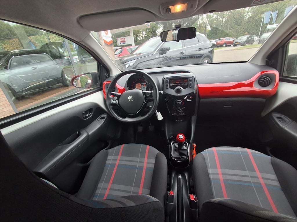 Peugeot 108 1.0 e-vti 68pk 5d envy airco | bluetooth bellen & muziekstreami