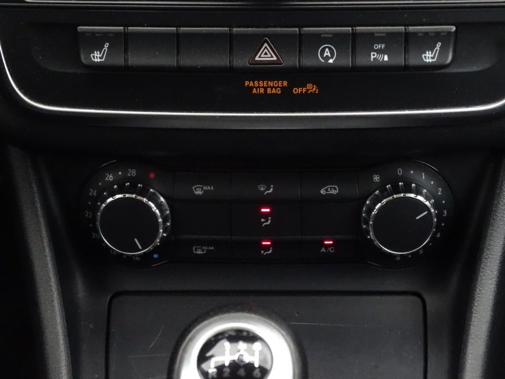 Mercedes-Benz Cla shooting brake 180 ambition | bi-xenon | pano