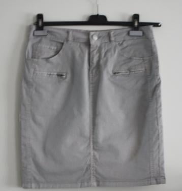 Grijze rok maat 36