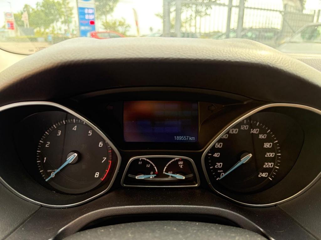 Ford Focus 1.6 ti-vct titanium