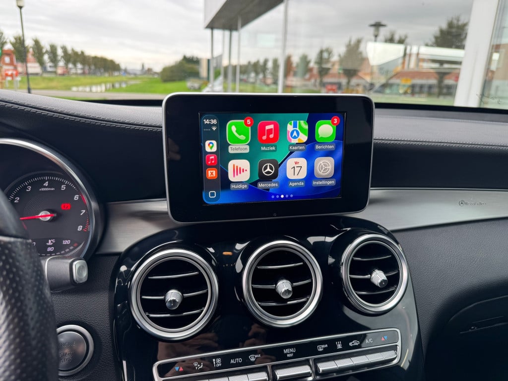 Mercedes-Benz Glc coupé 250 4matic amg automaat /apple-carplay