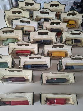 Speciale verzameling miniatuur auto's DAYS GONE
