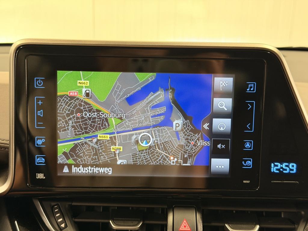 Toyota C-hr 1.8 hybrid executive
