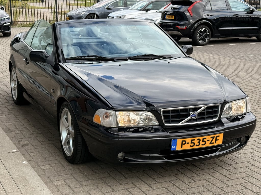Volvo C70 convertible 2.4 t tourer | leder | windscherm | stoelverwarming |