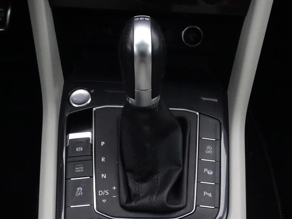 Volkswagen Tiguan Allspace 2.0 tsi 4motion highline business r 7p. automaat