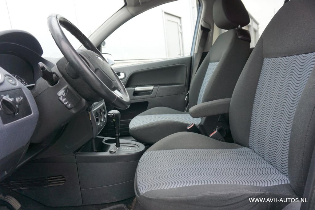 Ford Fusion 1.6-16v futura automaat