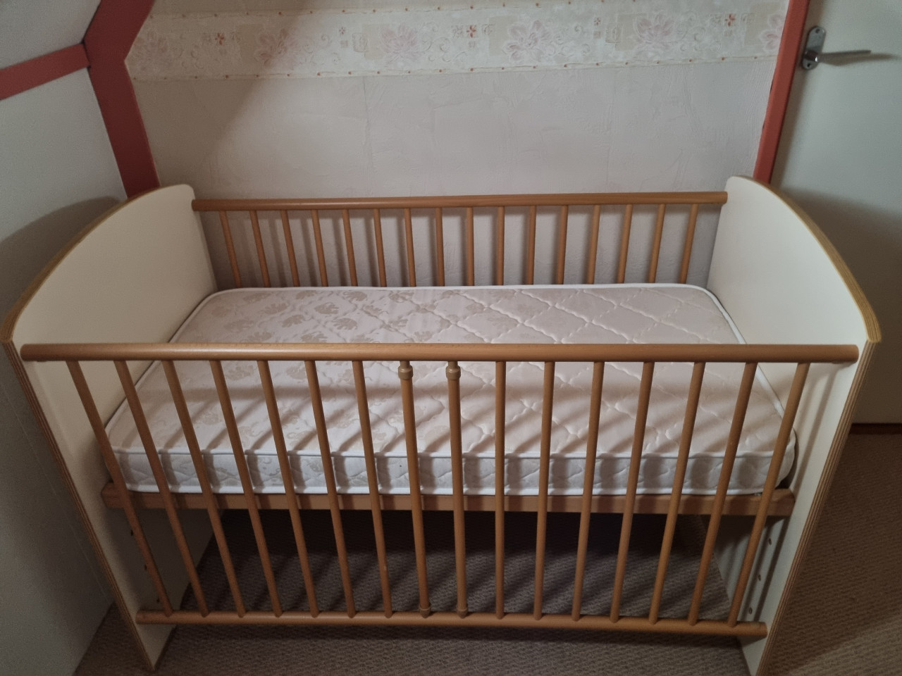 Kinderledikant met matras en 2 seizoenen dekbed