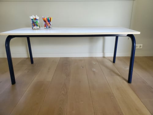 Kinderwerk- speeltafel