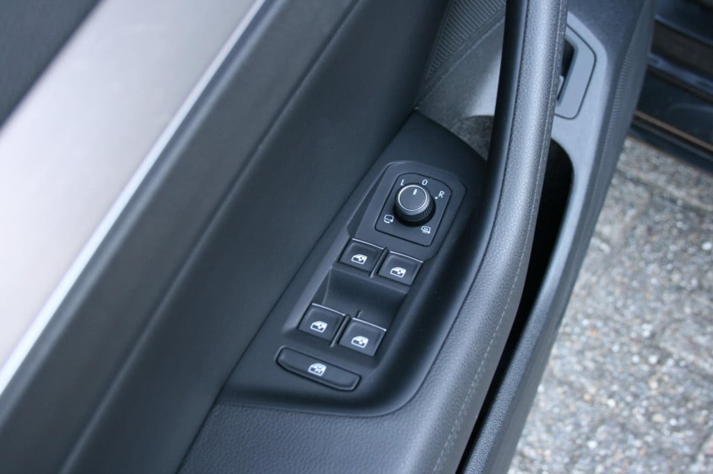 Volkswagen Passat variant 1.4 tsi act highline