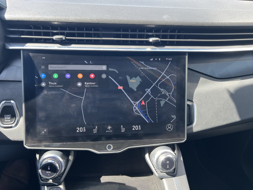 Lynk & Co 01 1.5 261pk plug in hybrid , panodak , 360 gr camera
