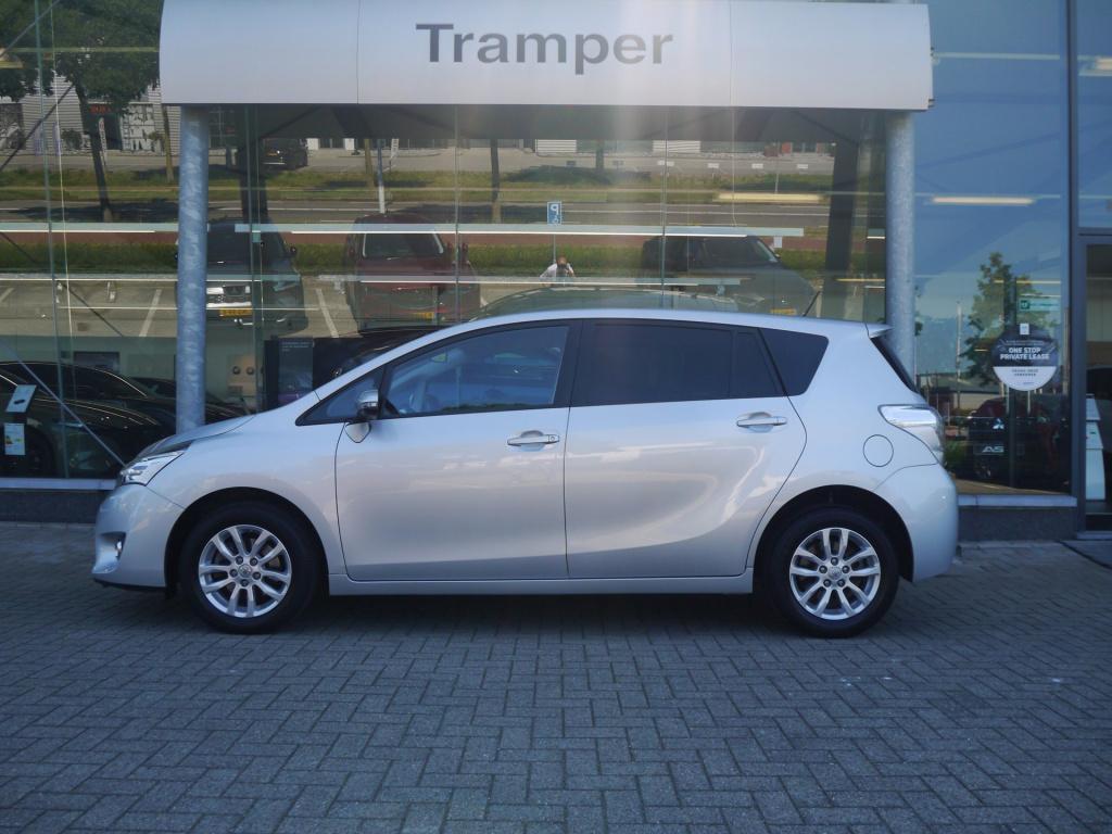 Toyota Corolla Verso 1.8 vvt-i dynamic business|7-persoons|trekhaak|rijklaa