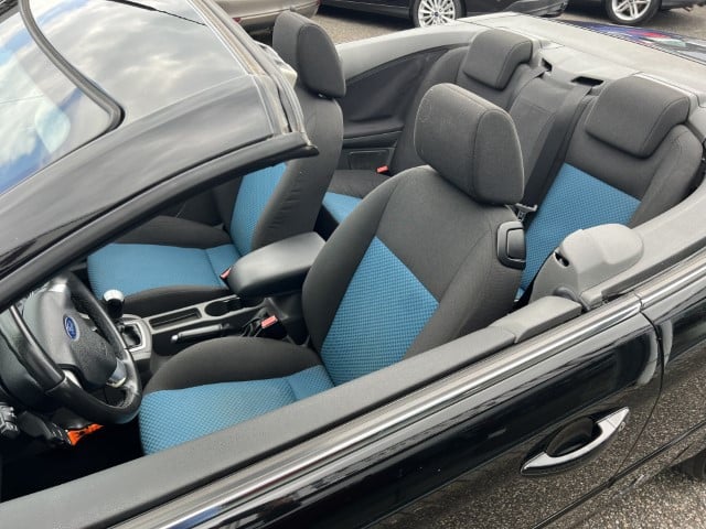 Ford Focus 1.6 100pk cabriolet
