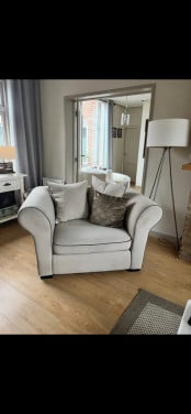 Loveseat