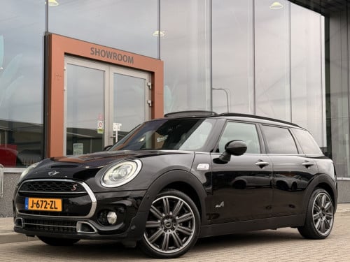 Mini Clubman mini 2.0 cooper s all4 chili serious business | leder | pano |