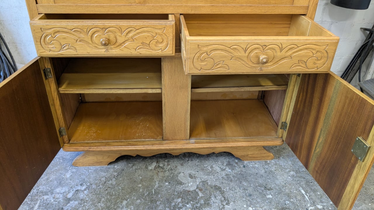 Secretaire / Bureau met klep