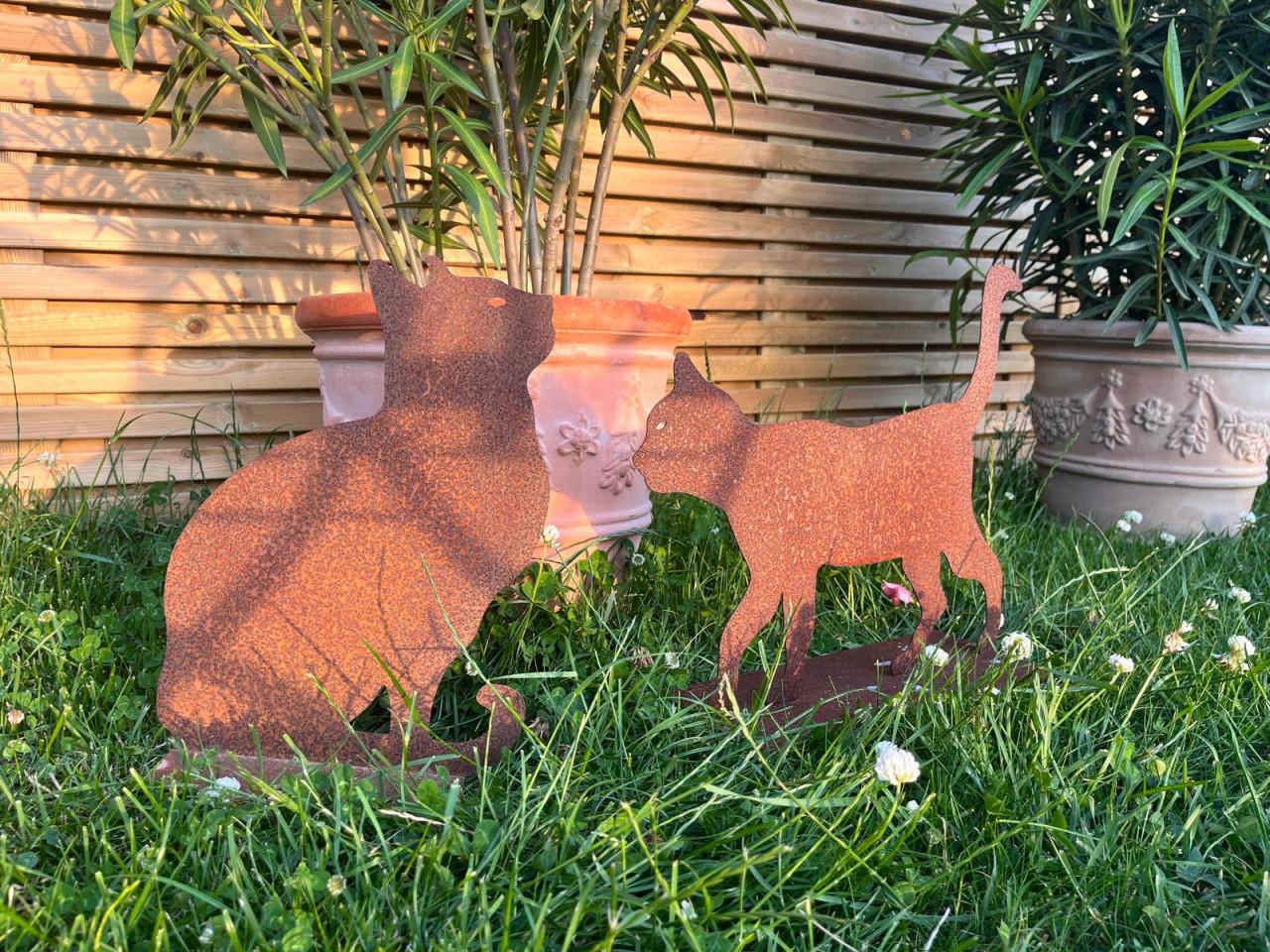 2 grote metalen katten voor tuin