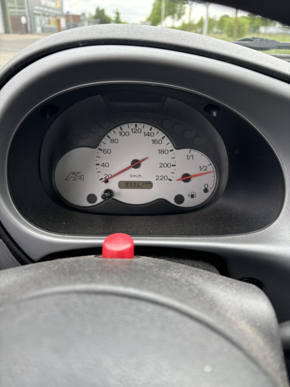 Ford ka met weinig kilometers!
