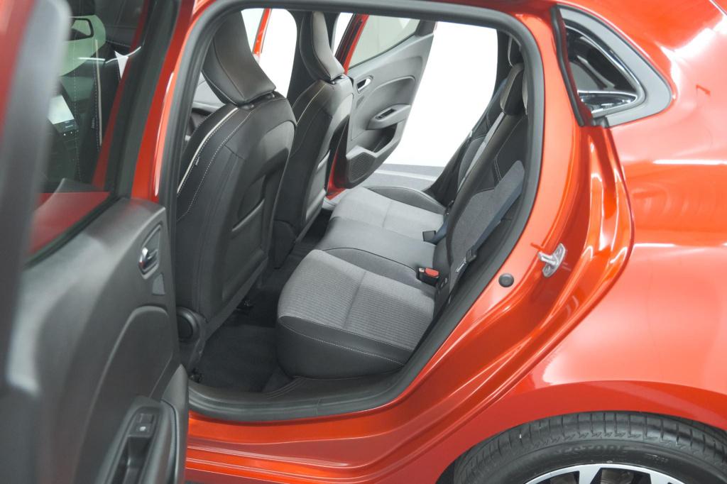 Renault Clio 1.0 tce 90 gpf techno | 360 camera | adaptieve cruise control 