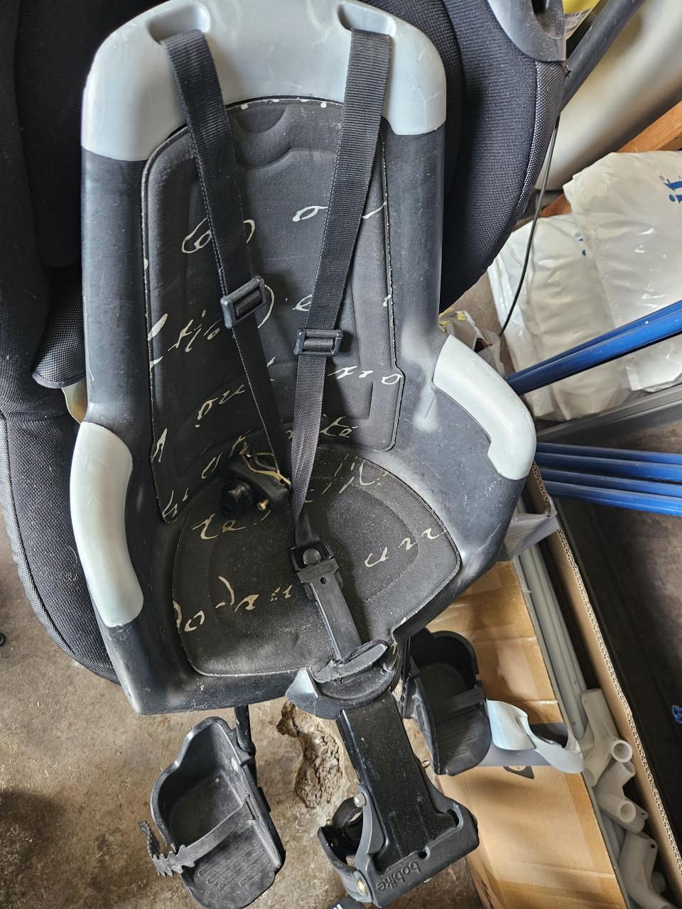 Fietsstoeltje achter bobike grijs