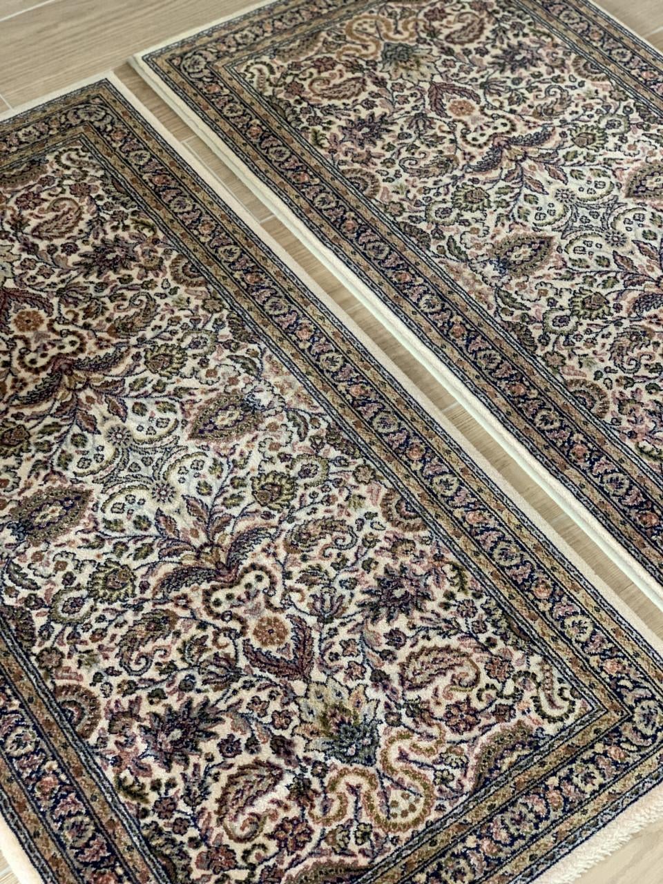 ✨Twee Schitterende Sfeervolle Vintage Vloerkleedjes in Nieuwstaat✨