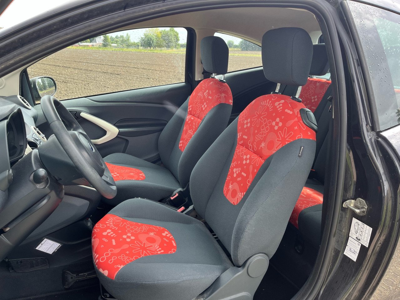 Ford Ka 1.2 2011 Zwart Elek. Ramen + spieg. Airco