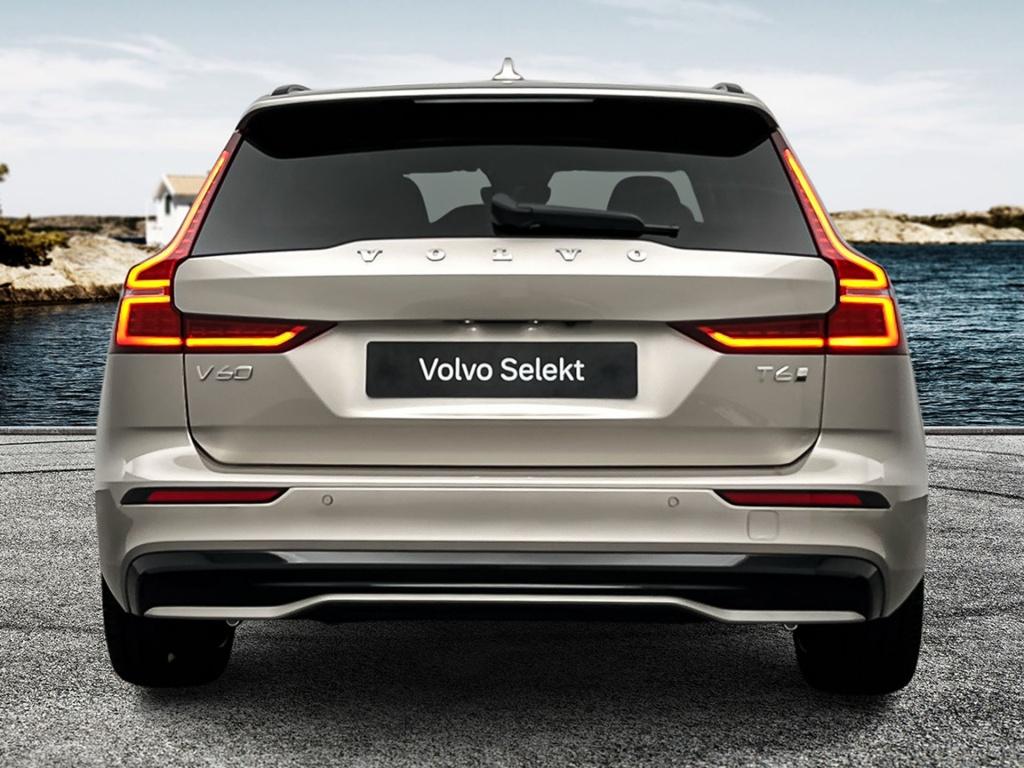 Volvo V60 t6 awd gt plus dark 19"